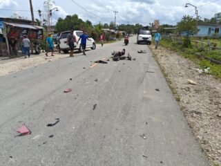 Respons Cepat Personel Polsek Bonggo Datangi TKP Laka Lantas di Kampung Bebon Jaya