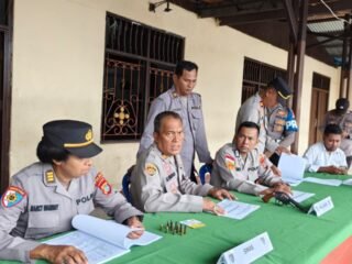 Polresta Manokwari Laksanakan Pemeriksaan Senjata Api Personil Polresta Manokwari dan Polsek Jajaran