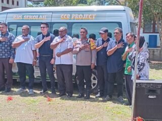 Kapolsek Bonggo Hadiri Launching Bus Sekolah, Dukung Akses Pendidikan di Bonggo