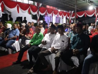 Kapolres Sarmi Hadiri Penyambutan dan Tatap Muka Gubernur Papua Bersama Warga