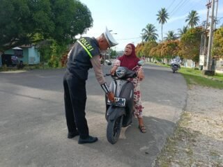 Utamakan Keselamatan Pengguna Jalan, Sat Lantas Polres Sarmi Laksanakan Gatur Pagi