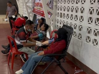 Sambut Hut Humas Polri Ke-75 Tahun 2026, Humas Polresta Manokwari Gelar Bakti Kesehatan Donor Darah di Aula Polresta Manokwari